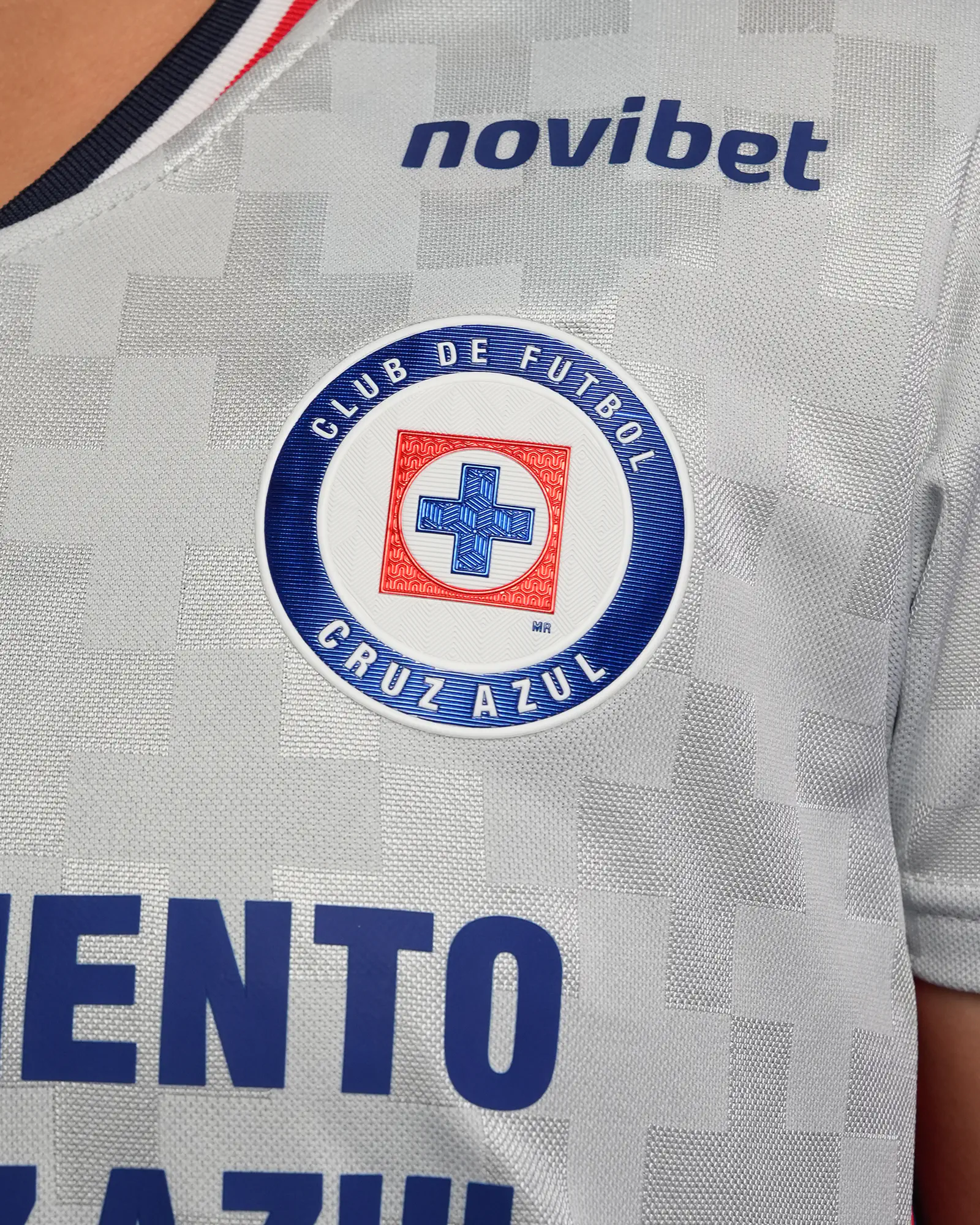 2DA PLAYERA DE JUEGO FEM 1ER EQUIPO GRIS - Image 3